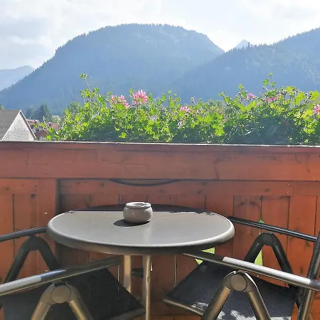 Ferienwohnungen Tannheim - Bei Martina Fuegenschuh -Sommerbergbahn Inklusive - Ruhige Lage Direkt An Lift & Loipe Apartament *