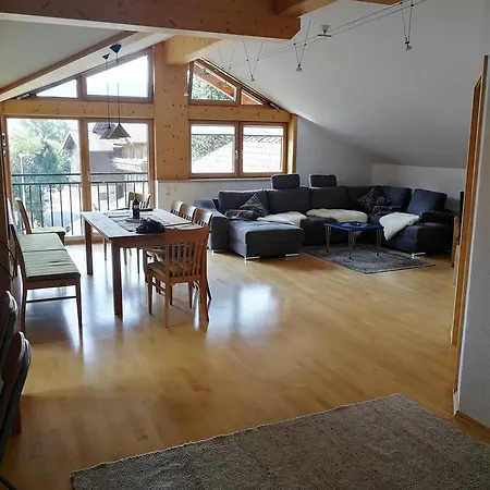 Ferienwohnungen Tannheim - Bei Martina Fuegenschuh -Sommerbergbahn Inklusive - Ruhige Lage Direkt An Lift & Loipe Tannheim