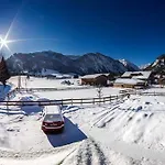 - Bei Martina Fügenschuh -sommerbergbahn Inklusive - Ruhige Lage Direkt An Lift&loipe